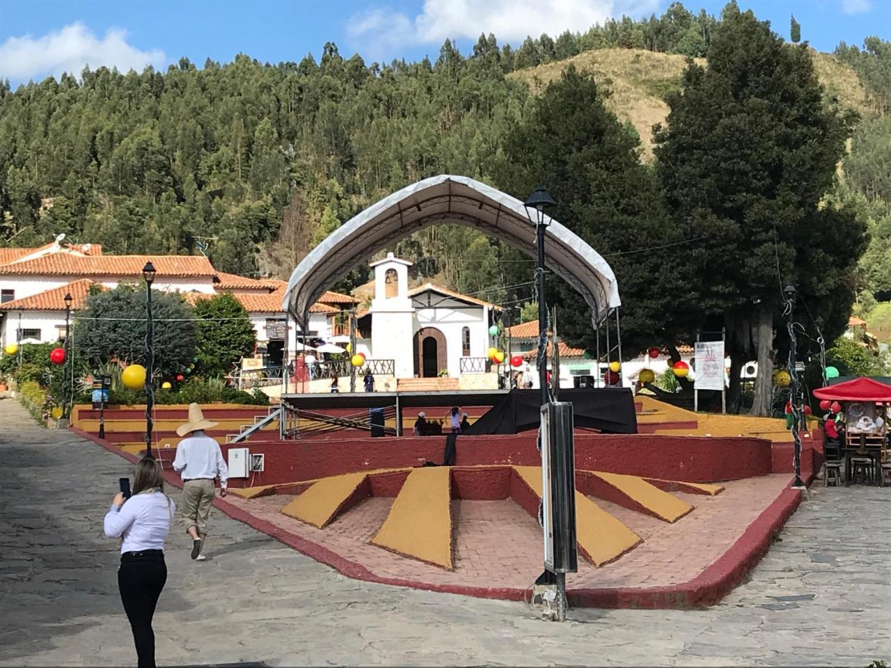 Casa Posada Maestro Carlos Aranguren Ντουιτάμα Εξωτερικό φωτογραφία